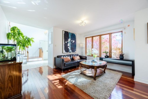 Salon - 1 Crois. Raspberry, Beaconsfield, QC - Indoor Photo Showing Living Room