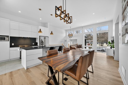 Cuisine - 353 Rue Arthur-Priem, Saint-Roch-De-Richelieu, QC - Indoor Photo Showing Dining Room