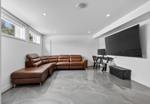 Salle familiale - 353 Rue Arthur-Priem, Saint-Roch-De-Richelieu, QC - Indoor