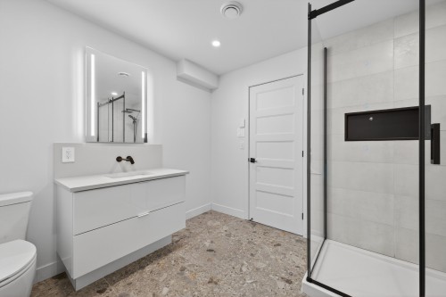 Salle de bains - 353 Rue Arthur-Priem, Saint-Roch-De-Richelieu, QC - Indoor Photo Showing Bathroom