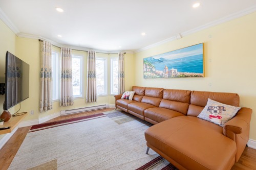 Living Room - 95 Rue Perron, La Prairie, QC - Indoor Photo Showing Living Room