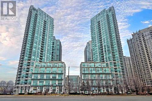 701 - 3939 DUKE OF YORK BOULEVARD  Mississauga, ON L5B 4N2