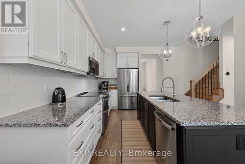 55 West Oak Trail, Kitchener, ON - Indoor Photo Showing Kitchen With Stainless Steel Kitchen With Double Sink With Upgraded Kitchen