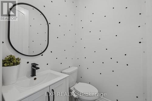 55 West Oak Trail, Kitchener, ON - Indoor