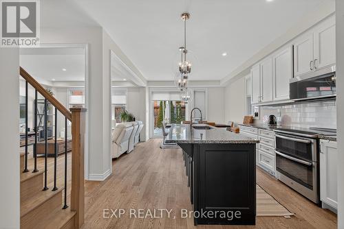 55 West Oak Trail, Kitchener, ON - Indoor Photo Showing Kitchen With Upgraded Kitchen