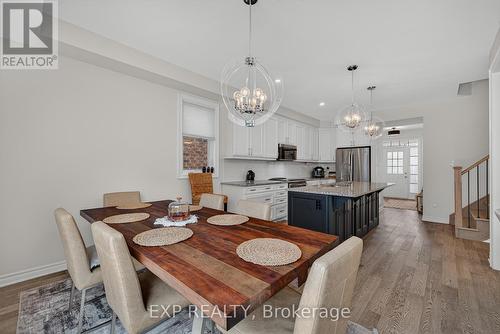55 West Oak Trail, Kitchener, ON - Indoor Photo Showing Dining Room