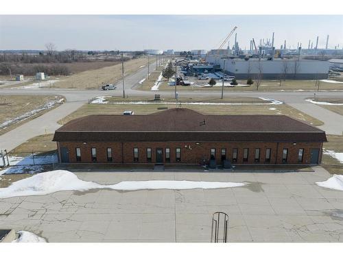 435 Polymoore Drive, St Clair, ON 