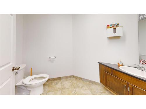 435 Polymoore Drive, St Clair, ON 