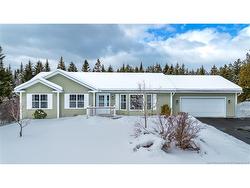 21 Emerald Lake DR Saint John, NB E2N 2B6