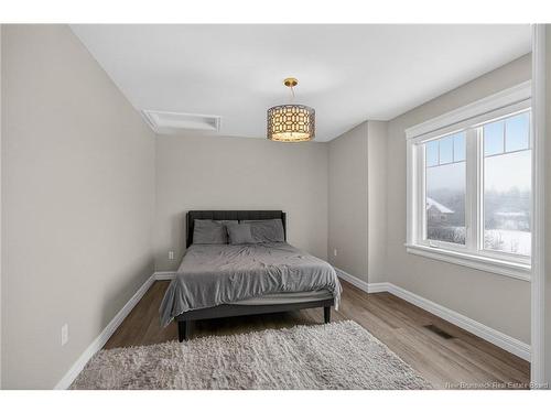 9 Streamside Crt, Berry Mills, NB 