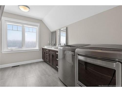 9 Streamside Crt, Berry Mills, NB 