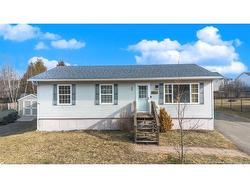 111 Finnamore ST  Oromocto, NB E2V 2R5