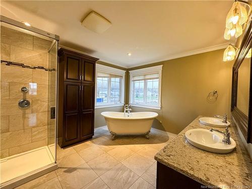145 Amiens Dr, Moncton, NB 