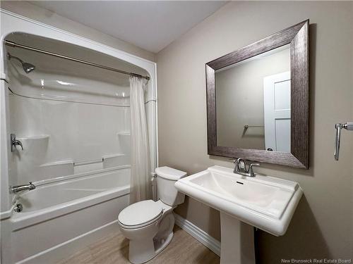 145 Amiens Dr, Moncton, NB 