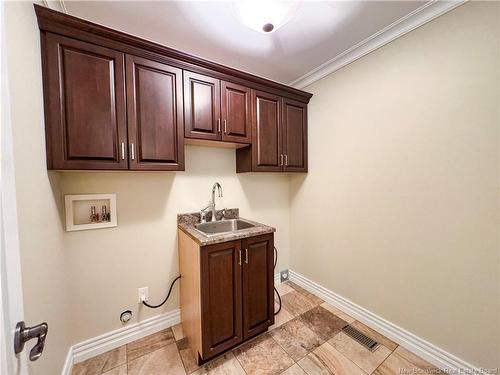 145 Amiens Dr, Moncton, NB 