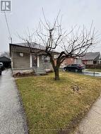 14 ASHMORE AVENUE  Toronto, ON M8Z 4C4