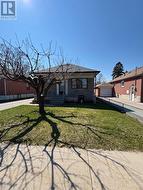 14 ASHMORE AVENUE Toronto, ON M8Z 4C4