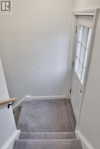 2334 Prospect Street, Burlington, ON - Indoor Photo Showing Other Room