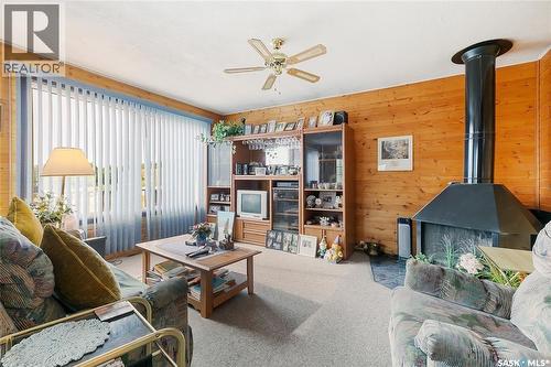 625 Aurora Street, Saskatchewan Beach, SK - Indoor