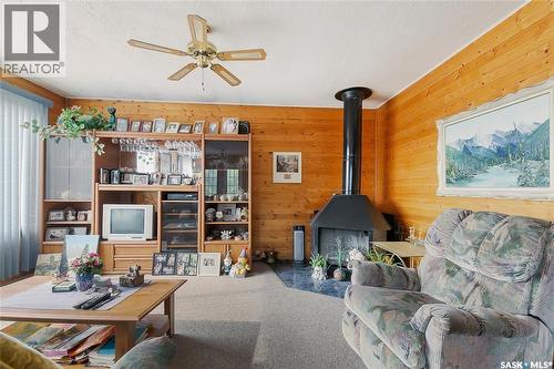 625 Aurora Street, Saskatchewan Beach, SK - Indoor