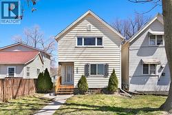 850 WINDSOR AVENUE Unit# 1 Windsor, ON N9A 1K2