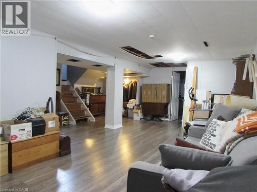 342 East 17Th Street, Hamilton, ON - Indoor