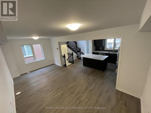 1260 Wintergreen Place, Milton, ON - Indoor