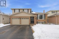 11 RIDGEVIEW DRIVE  Scugog (Port Perry), ON L9L 1G8