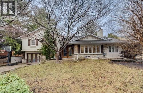 655 ELLENGALE Road  Burlington, ON L7T 3N9