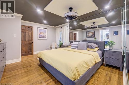 655 Ellengale Road, Burlington, ON - Indoor Photo Showing Bedroom