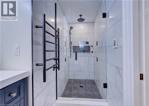 655 Ellengale Road, Burlington, ON - Indoor