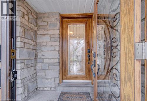 Doorway to property - 655 Ellengale Road, Burlington, ON - Indoor