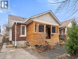 1448 Dufferin PLACE  Windsor, ON N8X 3K4