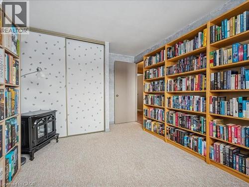 51 Paulander Drive Unit# 31, Kitchener, ON - Indoor Photo Showing Office