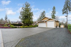 3831 Creekside Dr  Bowser, BC V0R 1G0
