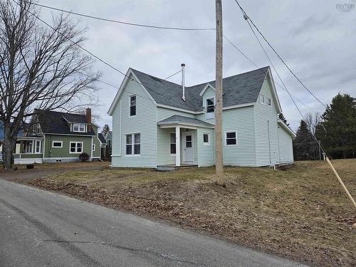 19 James Street  Oxford, NS B0M 1P0