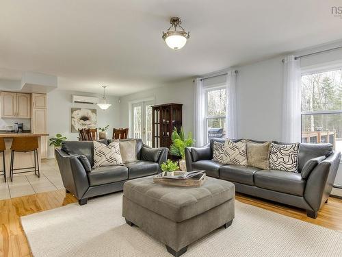 44 Tattenham Crescent, Hammonds Plains, NS 