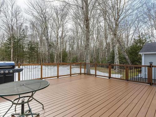 44 Tattenham Crescent, Hammonds Plains, NS 