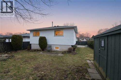 24 Grenoble Road, Hamilton, ON - Outdoor