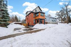 16 BARKER STREET  Prince Edward County (Picton Ward), ON K0K 2T0