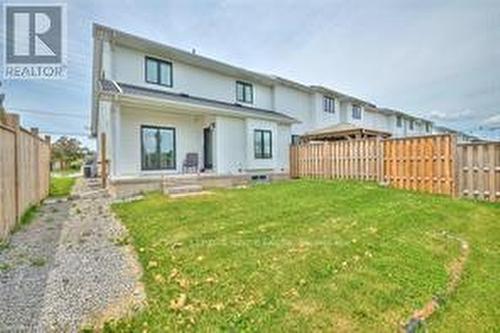 8 King Street, Fort Erie (Lakeshore), ON - Outdoor With Deck Patio Veranda