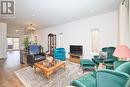 8 King Street, Fort Erie (Lakeshore), ON  - Indoor Photo Showing Living Room 