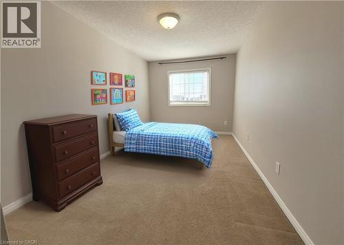 216 Featherstone Crescent, Kitchener, ON - Indoor Photo Showing Bedroom