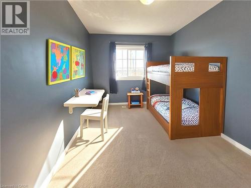 216 Featherstone Crescent, Kitchener, ON - Indoor Photo Showing Bedroom