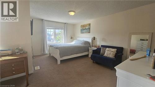 216 Featherstone Crescent, Kitchener, ON - Indoor Photo Showing Bedroom