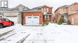 28 VIOLET STREET  Barrie, ON L4N 9N2