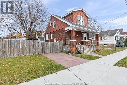 936 Arthur, Windsor, ON - Outdoor