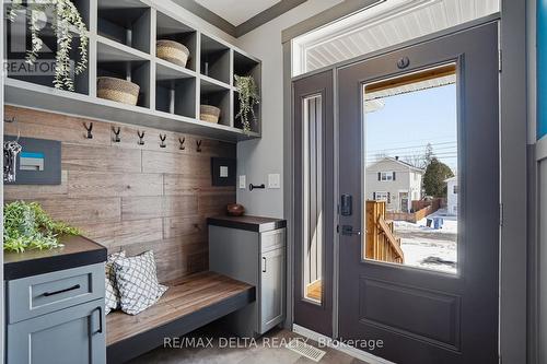 Spacious entrance with foyer. - 100 Pendleton Street, Champlain, ON - Indoor Photo Showing Other Room