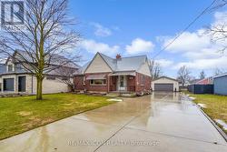 30 BROADWAY AVENUE  London South (South V), ON N6P 1A8