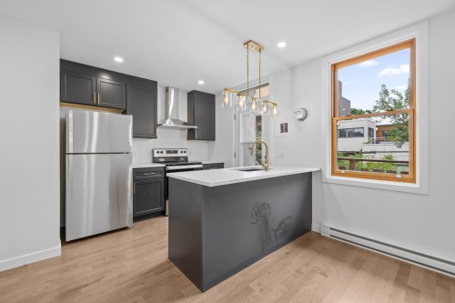 Cuisine - 4866 Rue Drolet, Montréal (Le Plateau-Mont-Royal), QC - Indoor Photo Showing Kitchen With Upgraded Kitchen